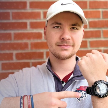 A Cumberlands student focuses on time management. 