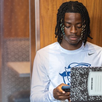 A student studies in the Cumberlands library. 