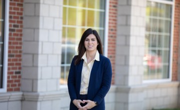 Dr. Jennifer Simpson