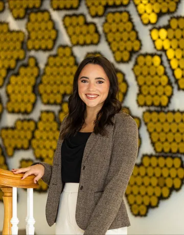 Jayla Medina Business Scholarship