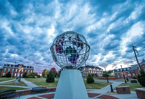 A statue of the globe on Cumberlands campus