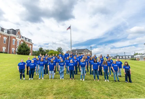 Chorale students pose for a group photo