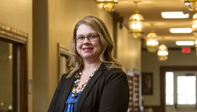 Dr. Jennifer Knuckles