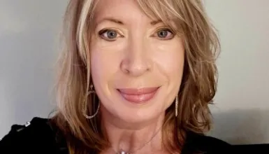 Julie Evans