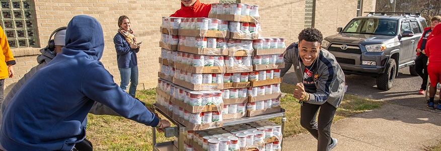 Cumberlands raises 21,764 pounds of food for local foodbanks