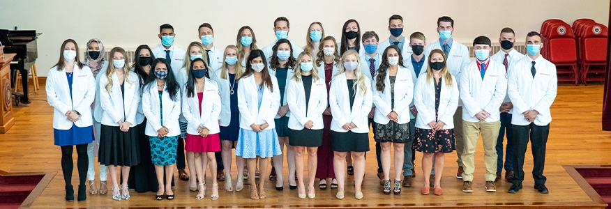 PA students at Cumberlands receive white coats