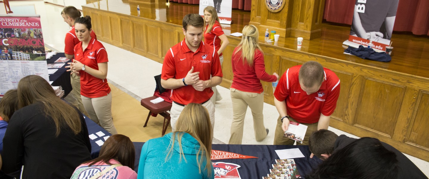 Students at a University of the cumberlands information booth
