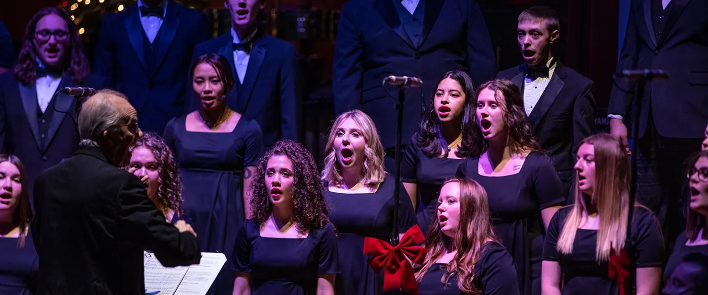 Choir students perform at the Christmas concert