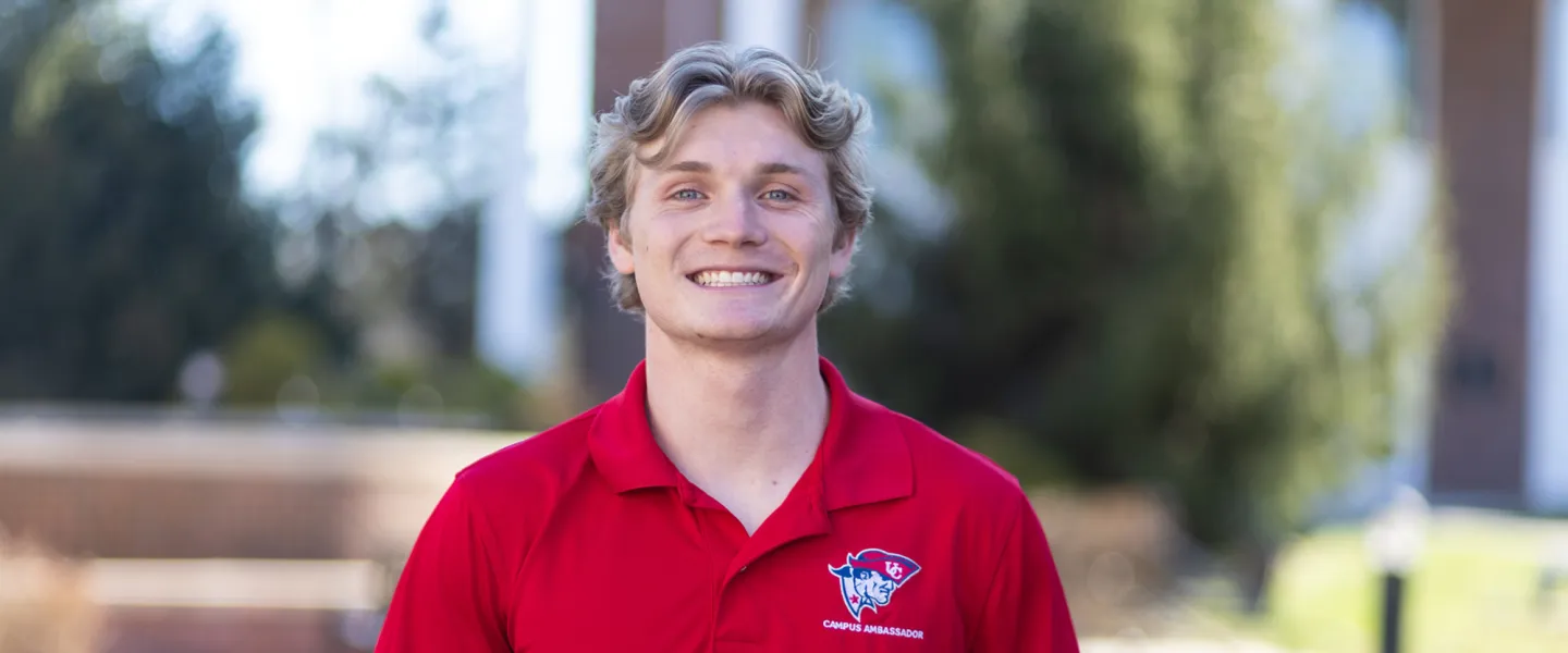 Campus ambassador and TJ Roberts award recipient Mason Smith.