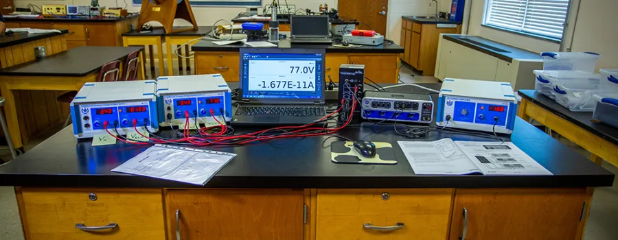 physics laboratory equipment