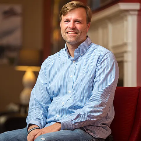 Dr. Chad Everhart