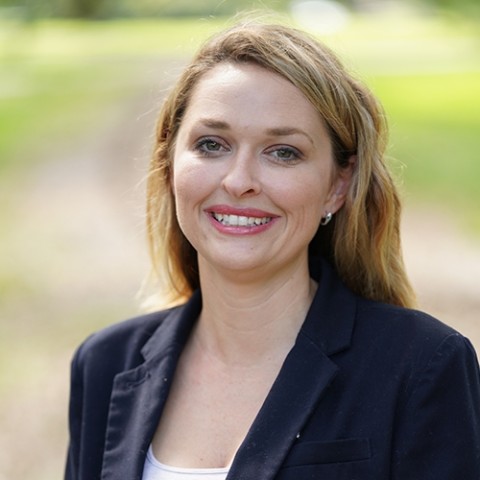 Dr. Amanda Elise Johns 