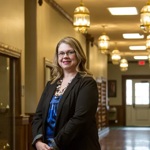 Dr. Jennifer Knuckles
