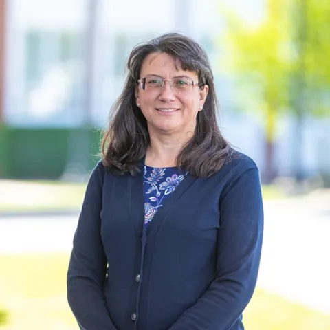 Dr. Jennifer Mills