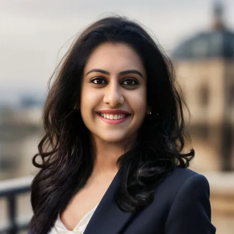 Dr. Divya Dixit