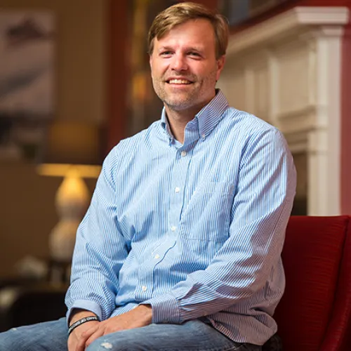Dr. Chad Everhart