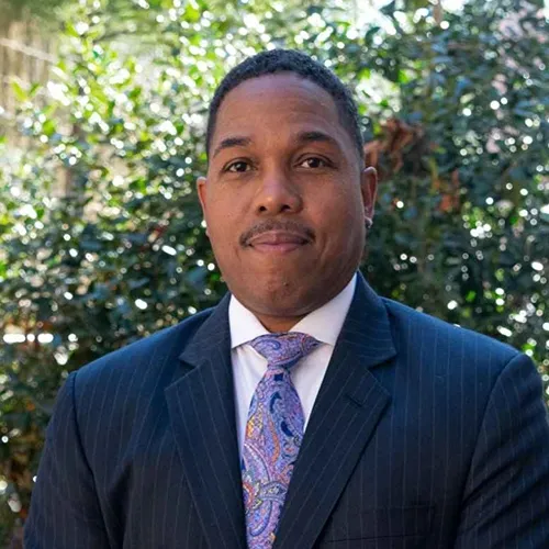 Dr. K. Holland