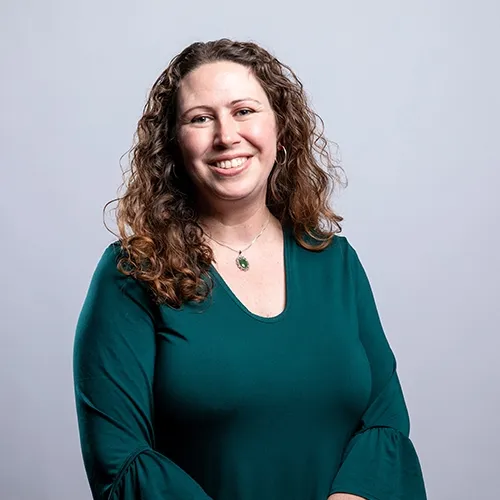 Dr. Sarah Nichter
