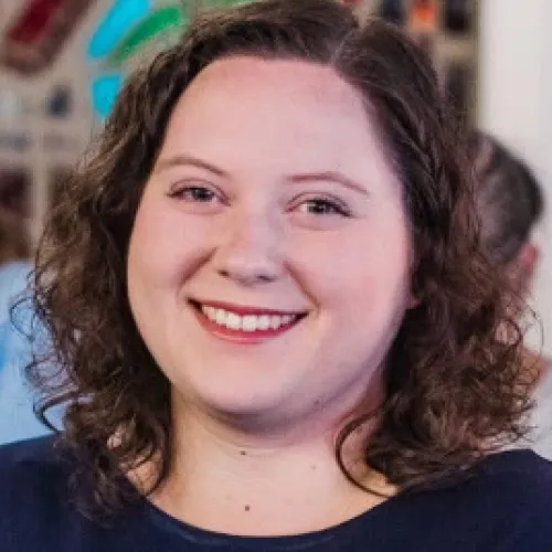 Lyndsey Perkins