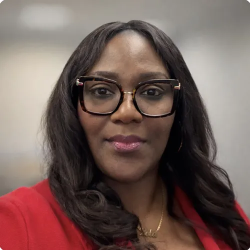 Dr. Lola Longe